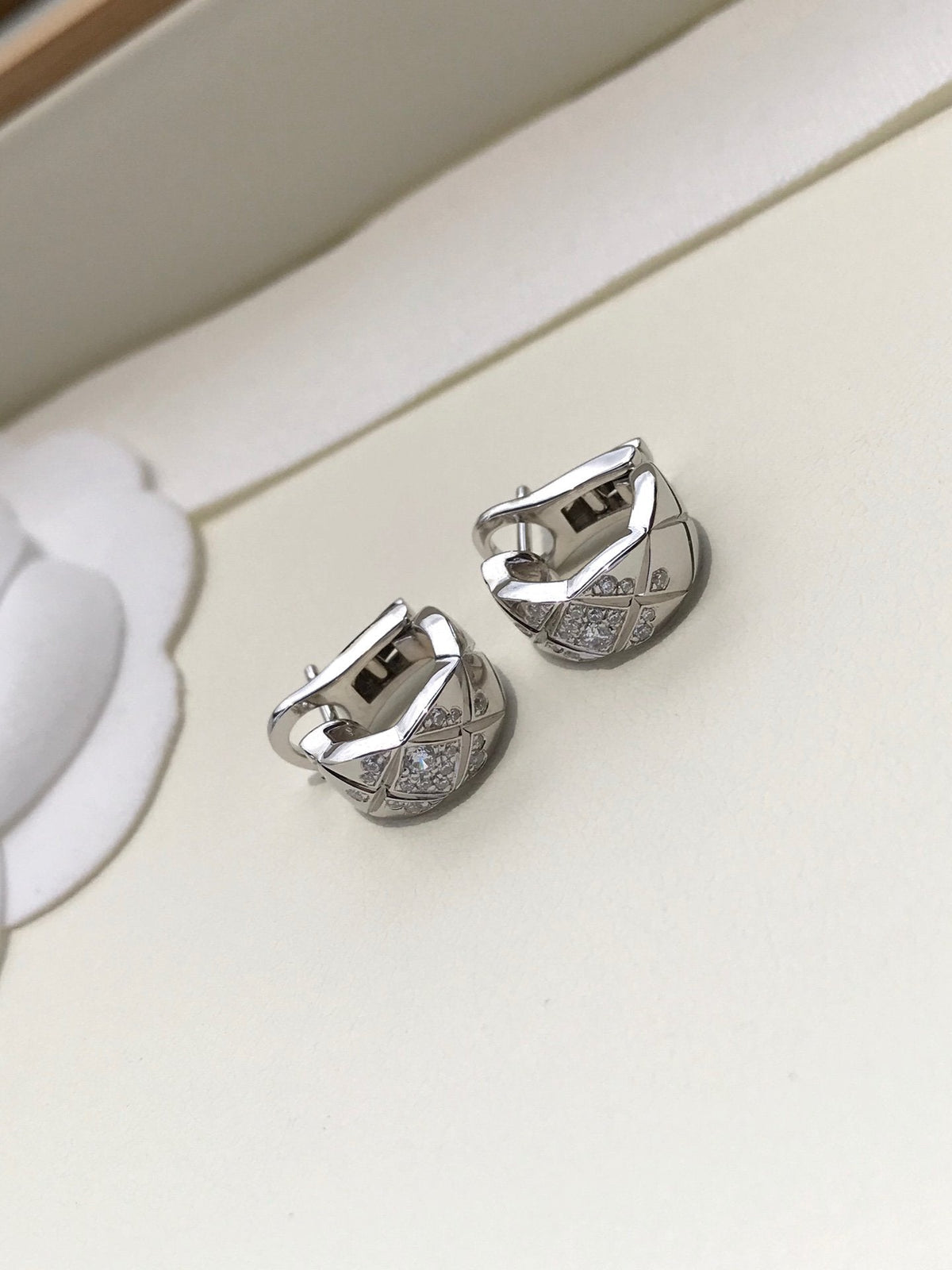 Chanel Crush Cubic Zirconia Silver Earrings