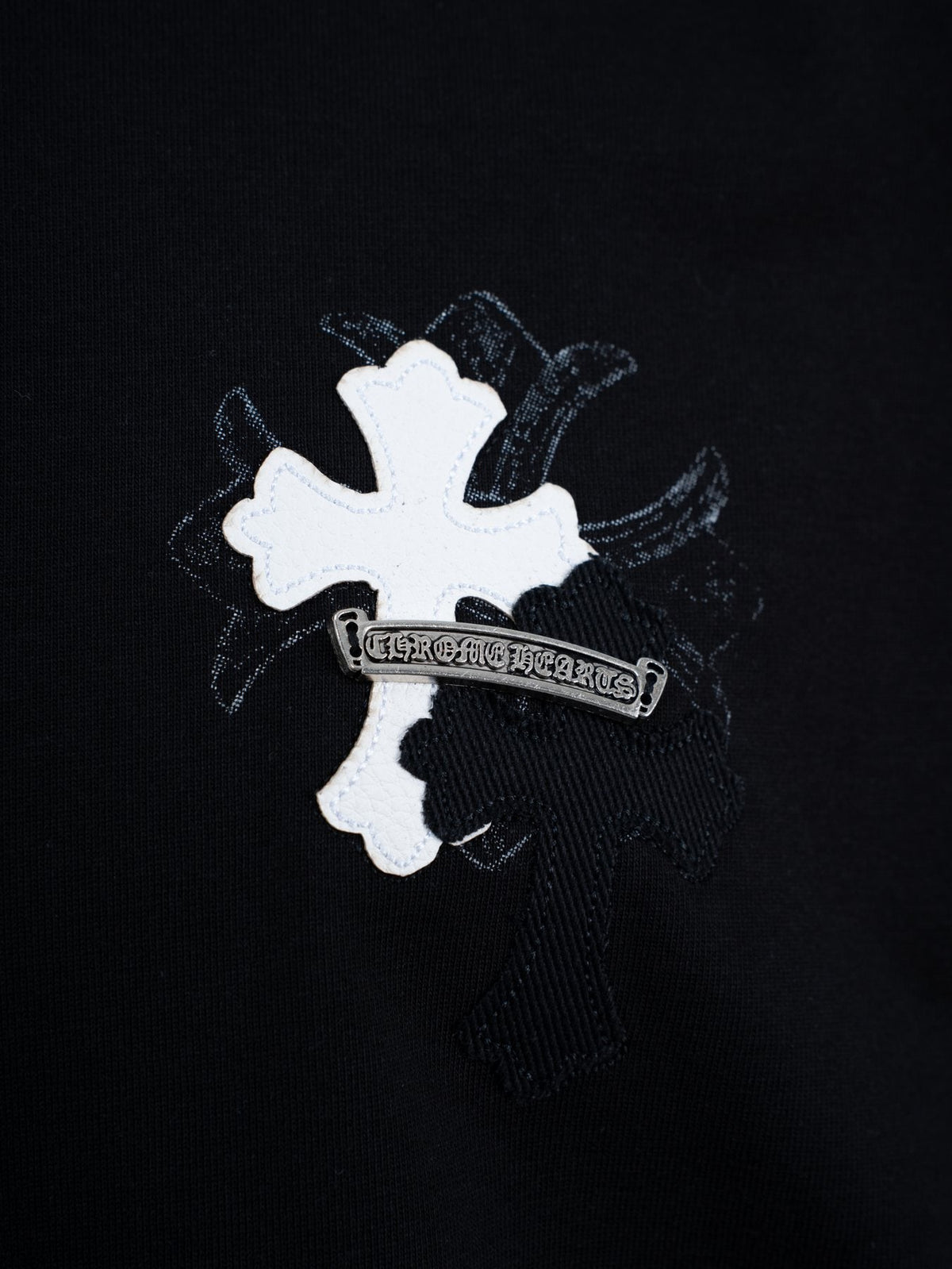 Chrome Hearts Cross Badge Graphic Short-Sleeve T-Shirt — detail