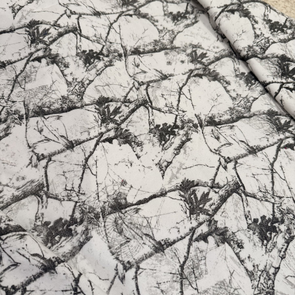 Sp5der Camo Spider Graphic Hoodie & Shorts Set — fabric_closeup