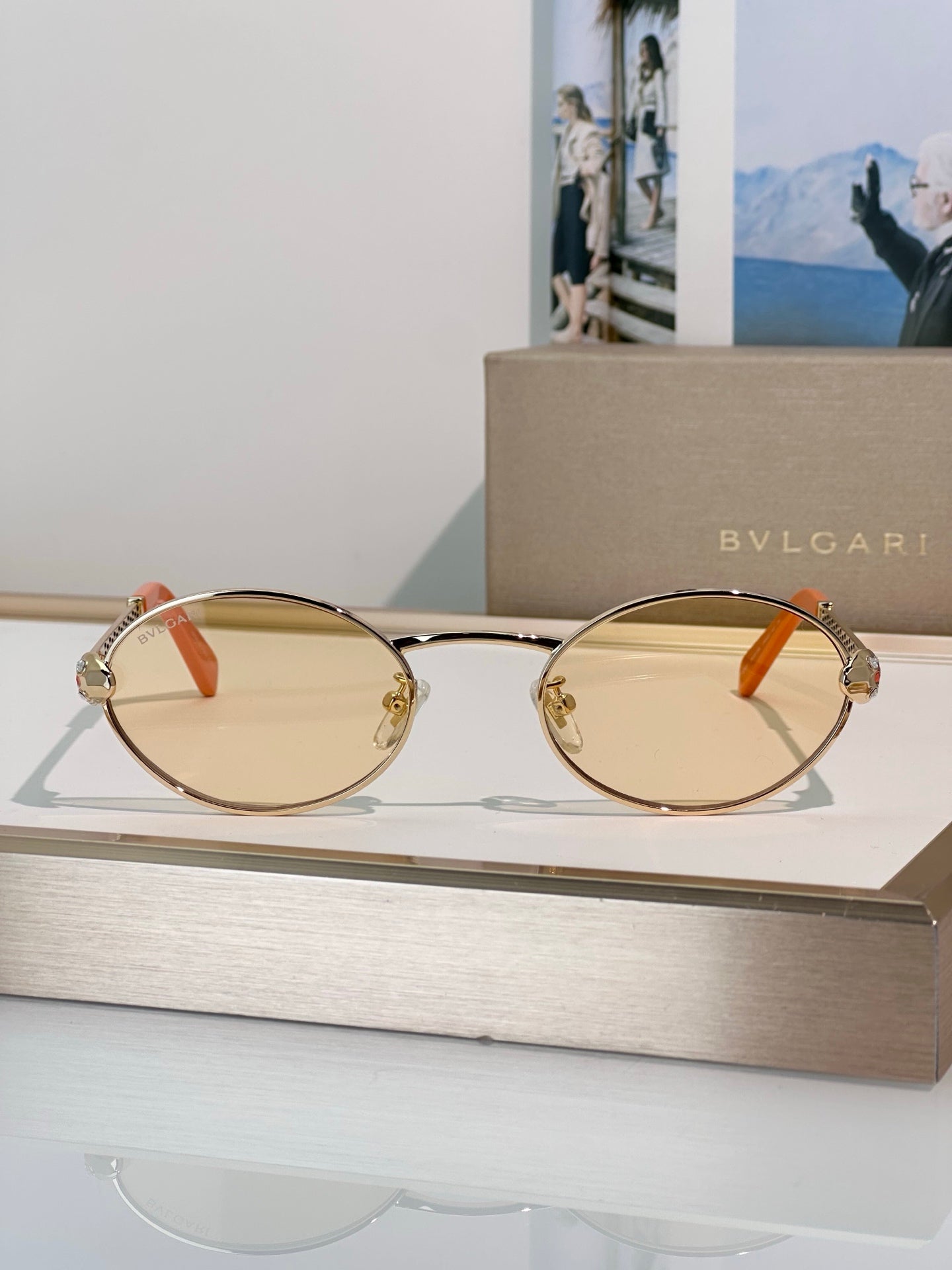 Premium Unisex Oval Sunglasses