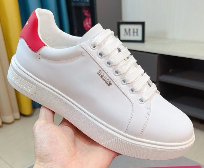 BALLY White Red Heel Low-Top Sneakers — front