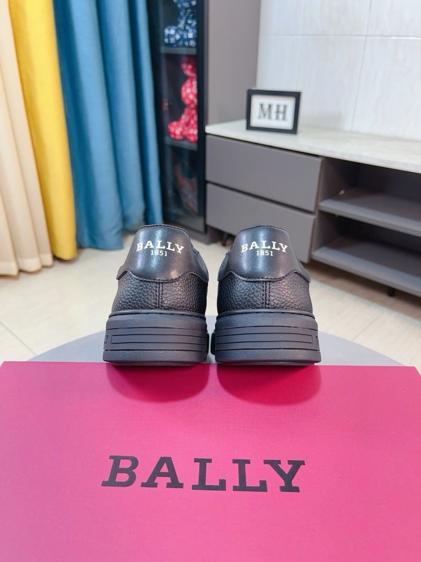 BALLY Dark Gray Pebbled Leather Sneakers — back