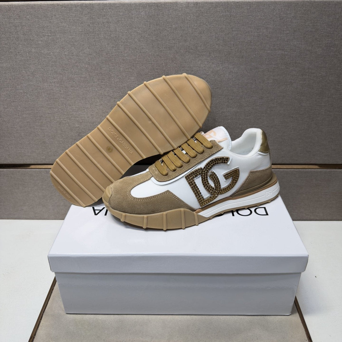 Dolce & Gabbana White Tan Monogram Sneakers — detail