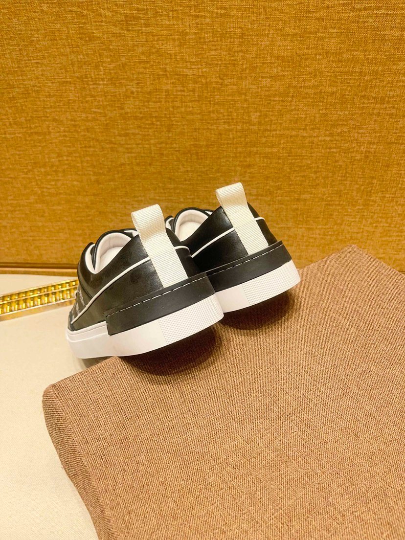 Black and Gray Patterned Low-Top Sneakers — back