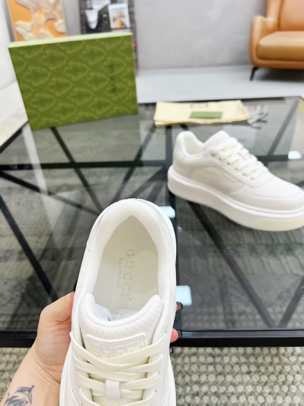 Gucci White Low-Top Sneakers — detail