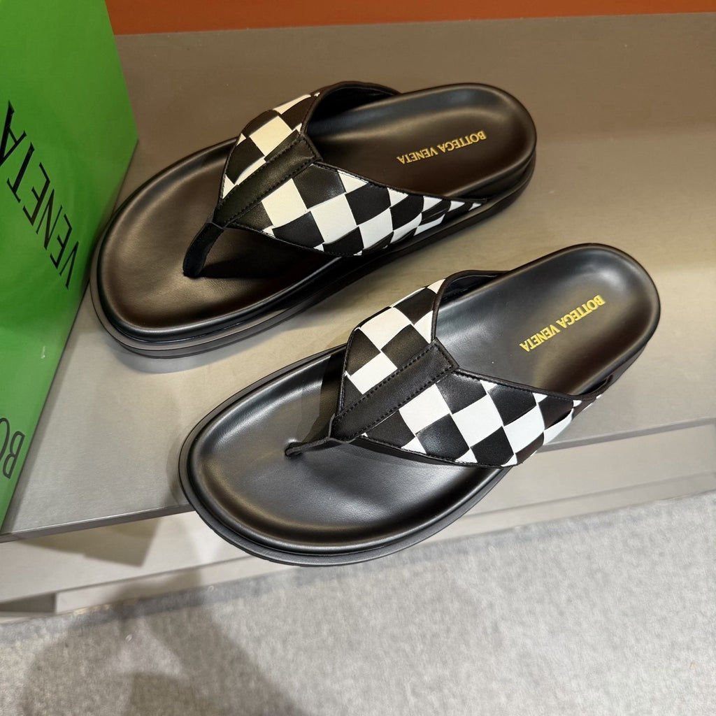 Bottega Veneta Woven Thong Sandals — front