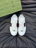 Gucci White Stripe Low-Top Sneakers — hero