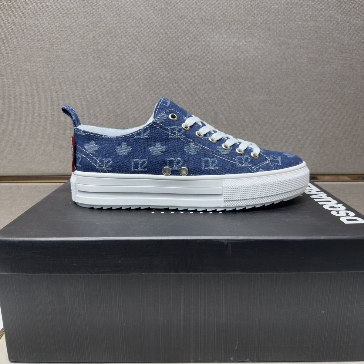 Dsquared2 Navy Blue Patterned Sneakers — side