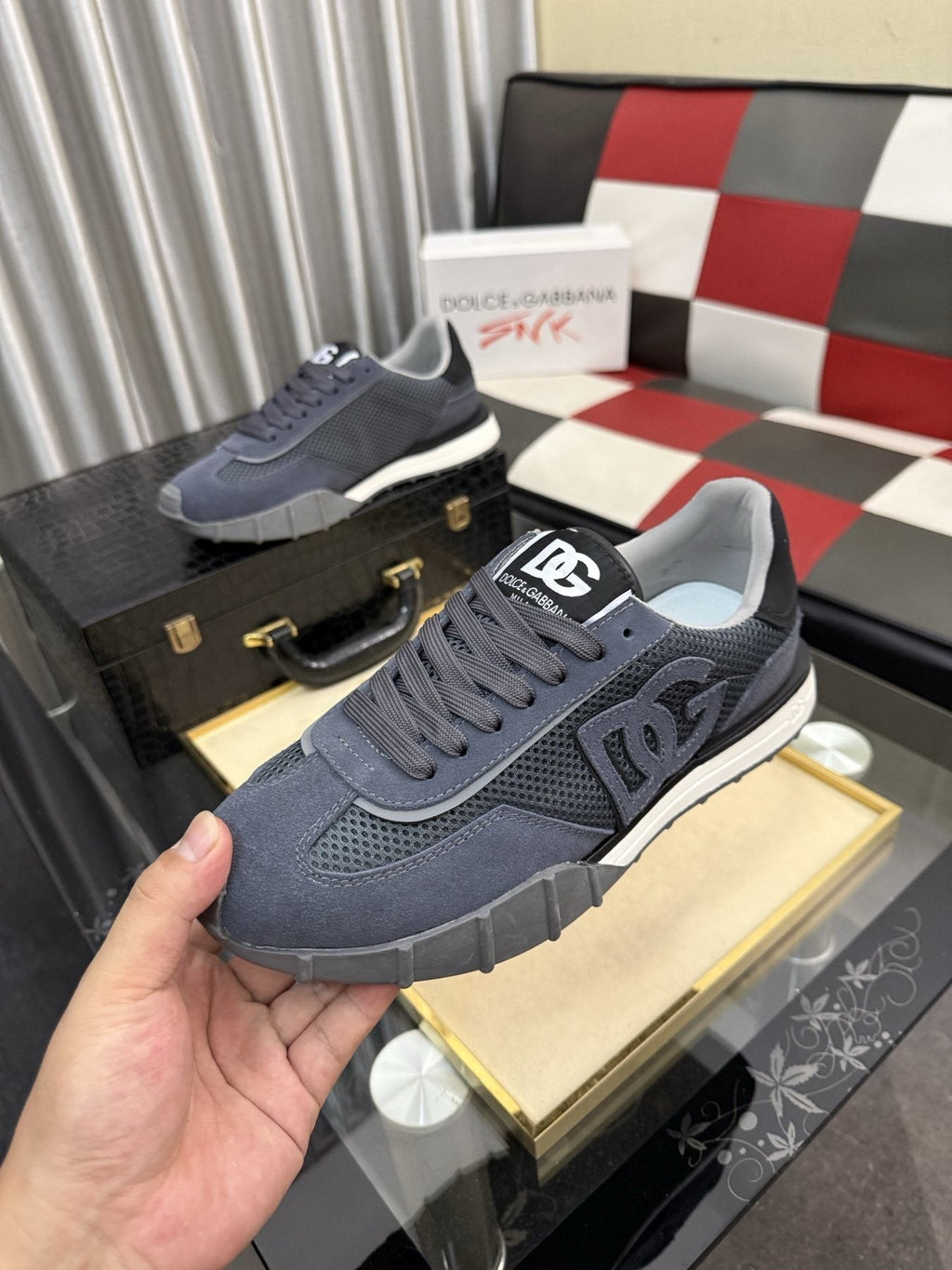 Dolce & Gabbana Slate Blue Low-Top Sneakers — model
