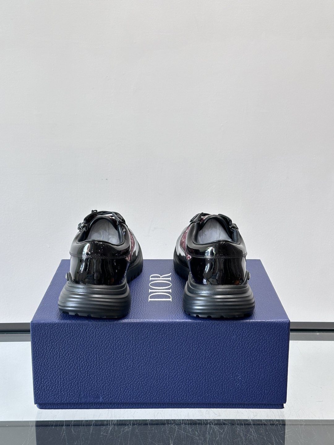 Dior Black Burgundy Patterned Derby Shoes — back