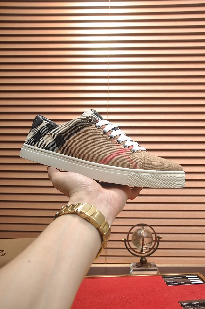 Burberry Check Panel Low-Top Sneakers — side
