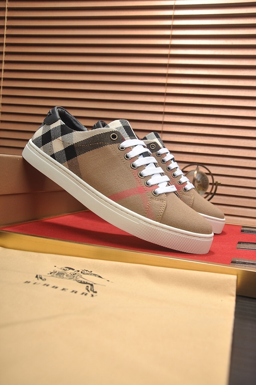 Burberry Check Panel Low-Top Sneakers — side