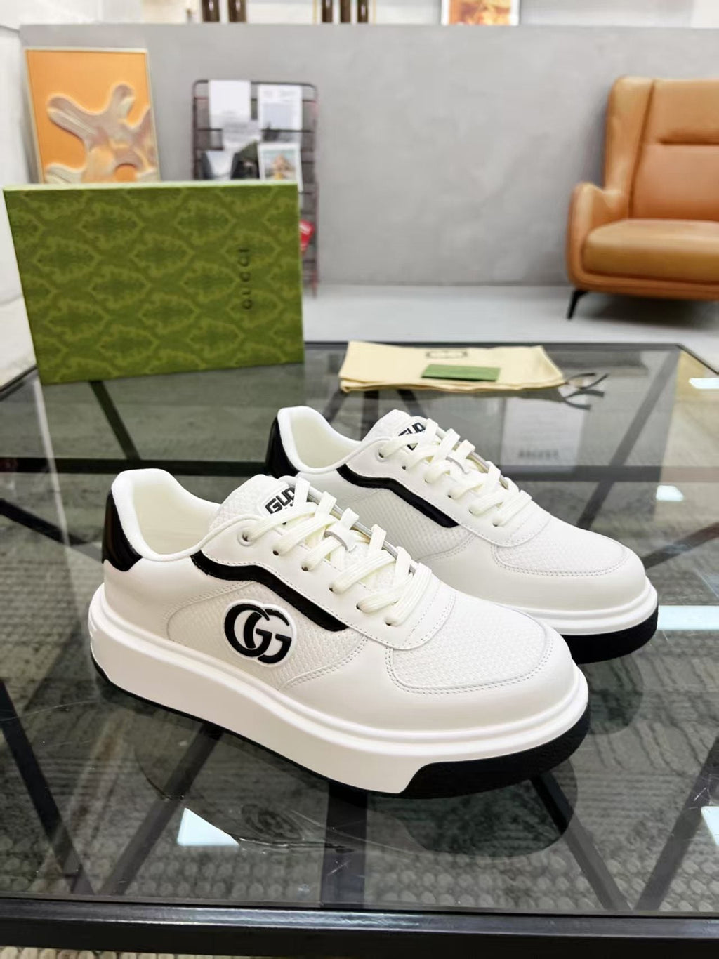 GUCCI White and Black Low-Top Sneakers — side