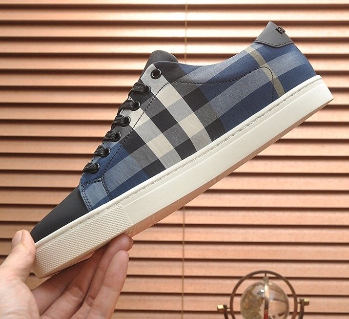 Burberry Check Panel Low-Top Sneakers — front
