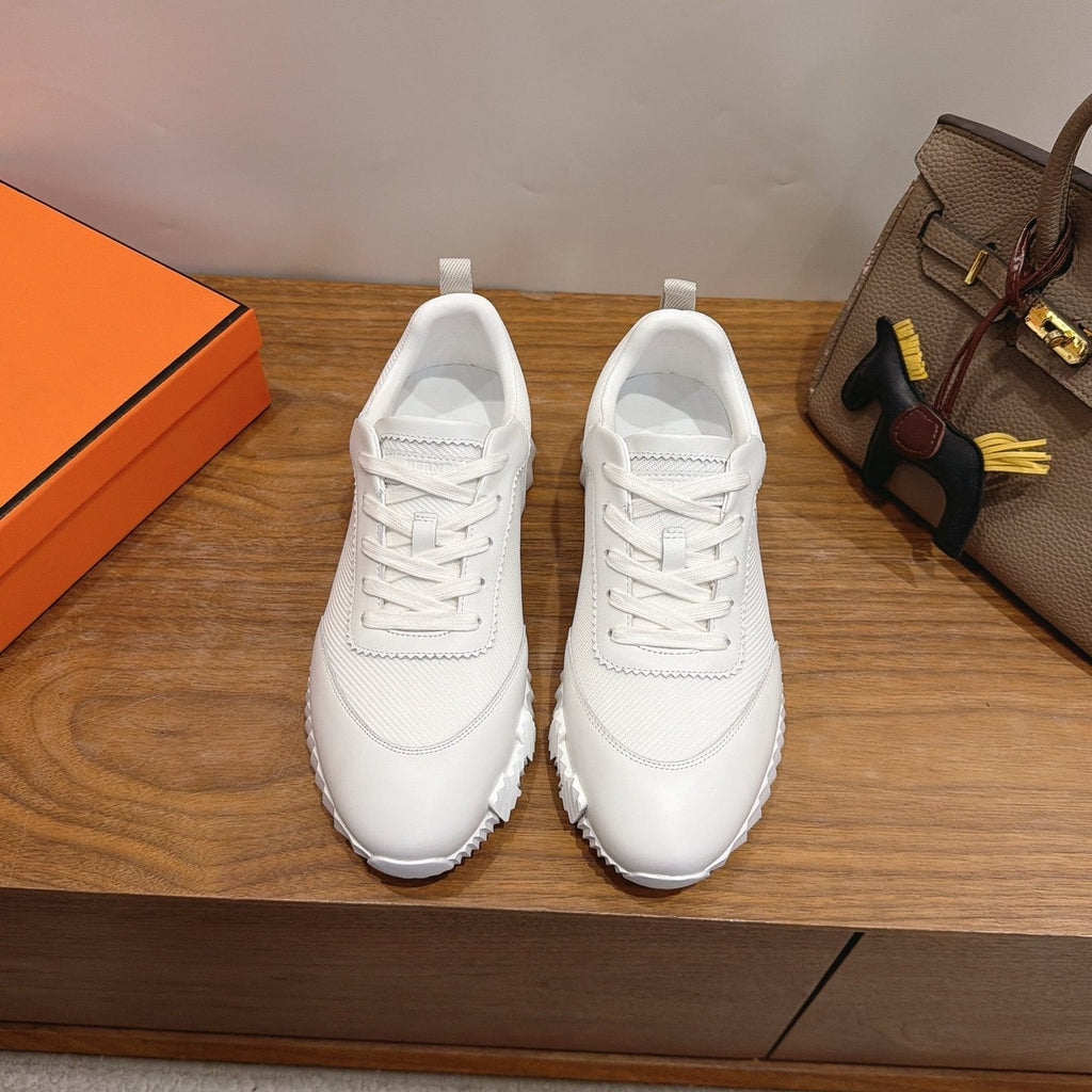 Hermès White Textured Low-Top Sneakers — front