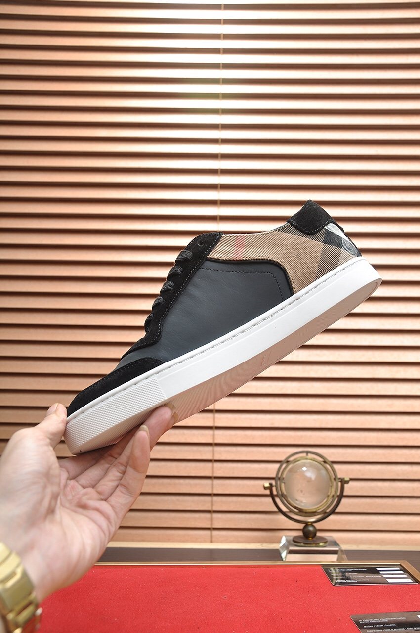 Burberry Check Heel Low-Top Sneakers — side