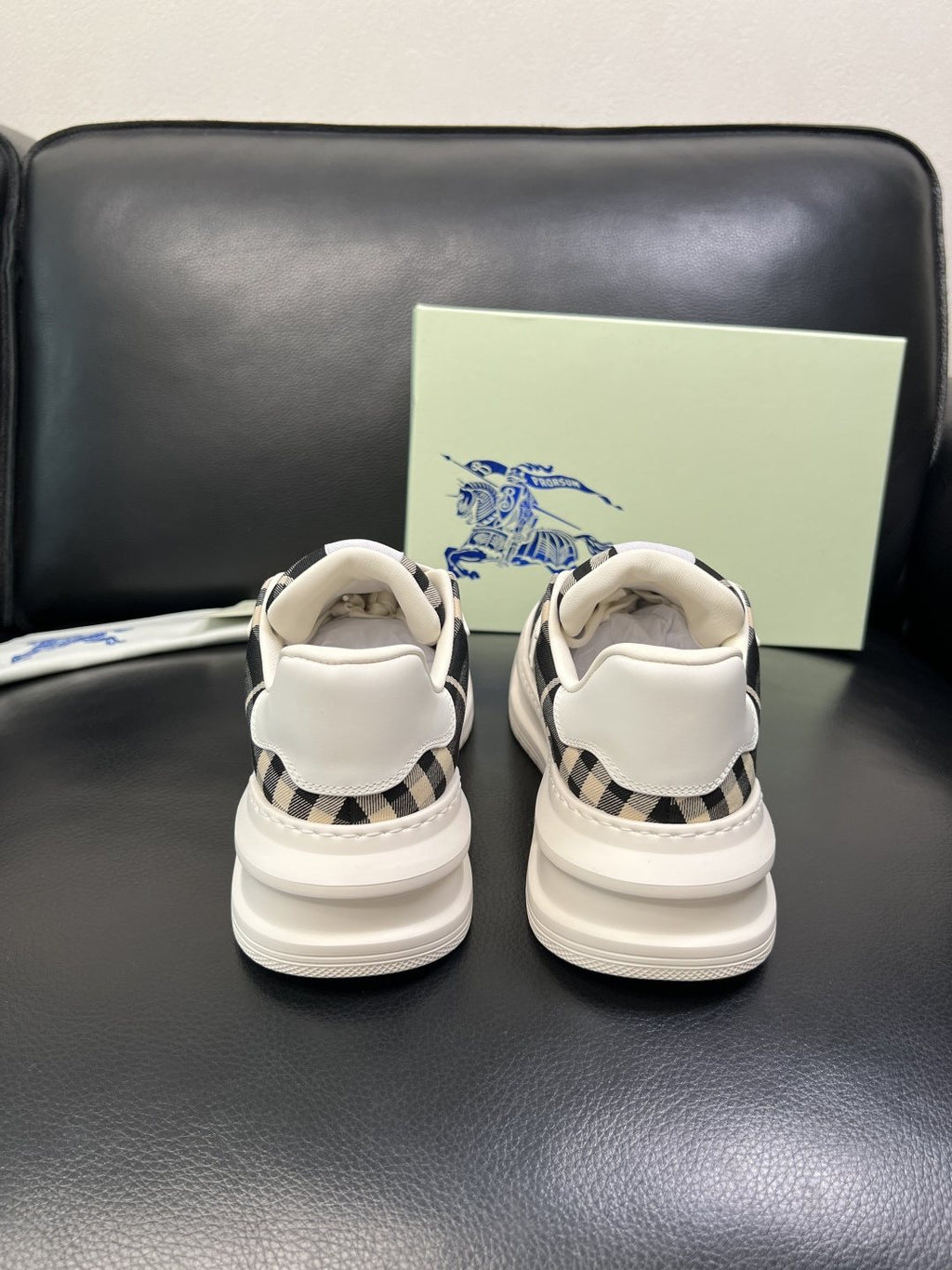 Burberry Black Beige Plaid Low-Top Sneakers — back