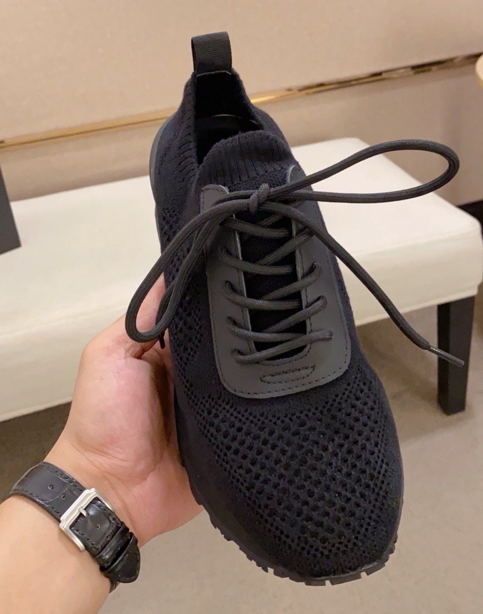 Balmain Blue Knit Low-Top Sneakers — front