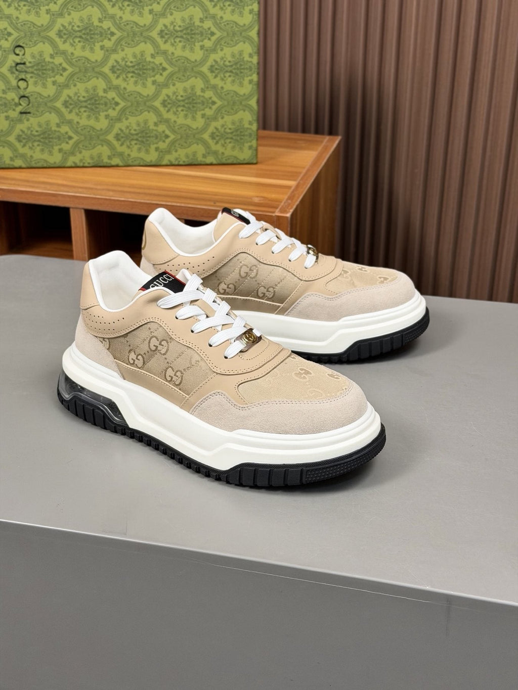 Gucci Paneled Low-Top Sneakers — side