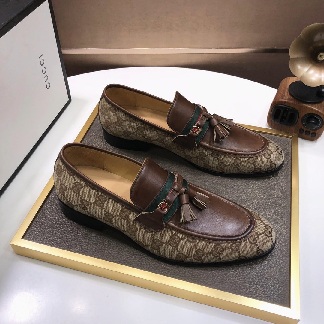 Gucci Monogram Tassel Loafers — front