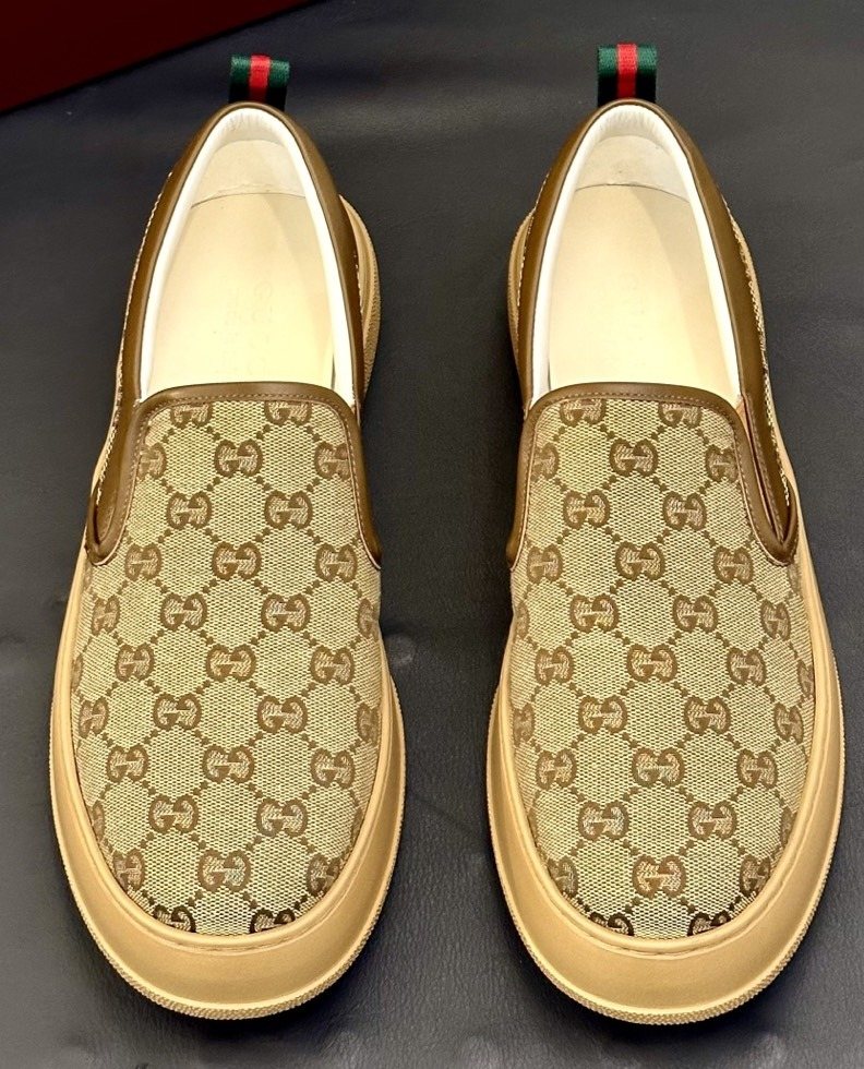 Gucci Patterned Slip-On Shoes — hero