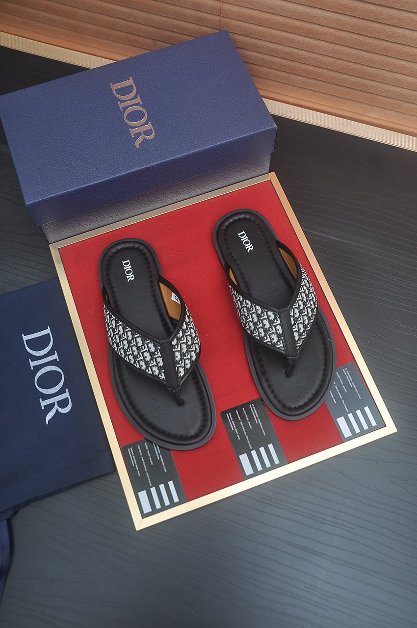 Dior Gray Patterned Strap Thong Sandals — front
