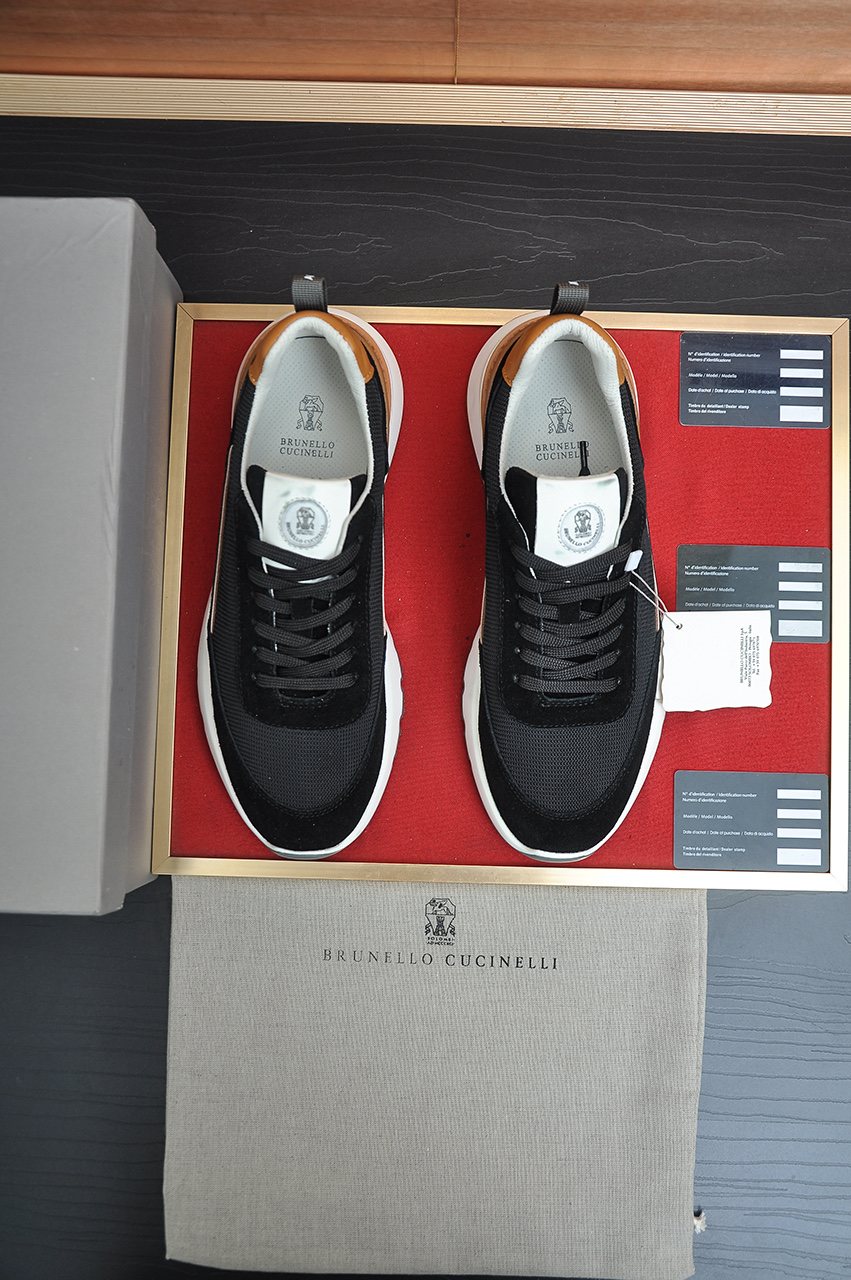 Brunello Cucinelli Contrast Panel Low-Top Sneakers — front