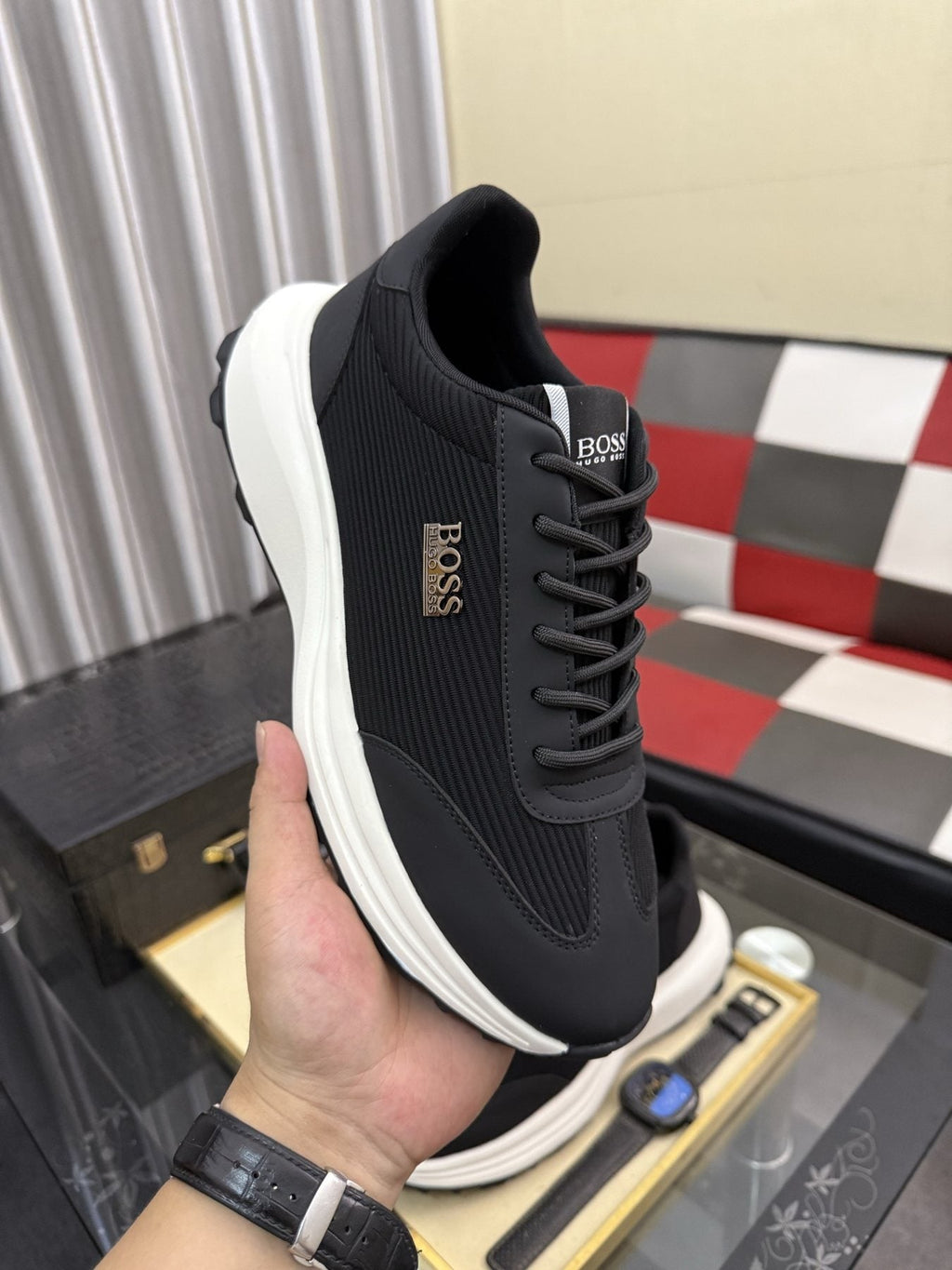 BOSS Knit-Look Low-Top Sneakers — model