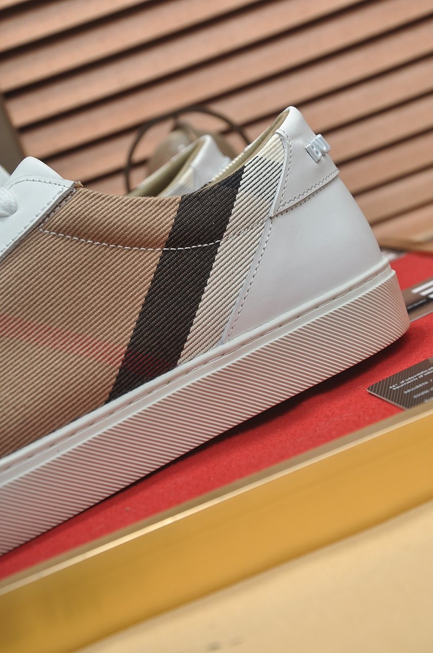Burberry Plaid Panel Low-Top Sneakers — detail