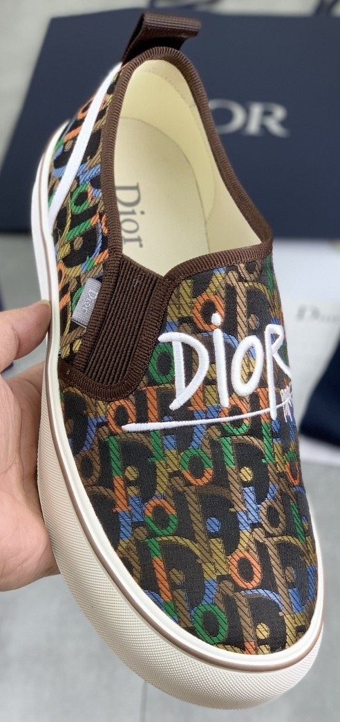 微商相册测试鞋子-Dior Patterned Canvas Slip-On Sneakers — front