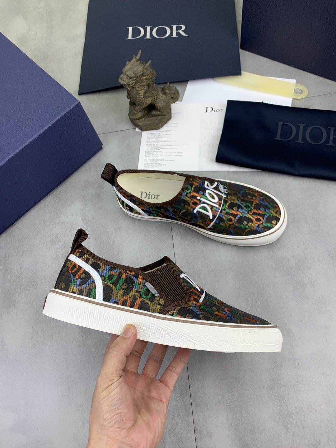 微商相册测试鞋子-Dior Patterned Canvas Slip-On Sneakers — side