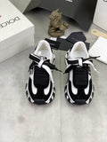 微商相册测试鞋子-Dolce & Gabbana Logo Panel Low-Top Sneakers — front