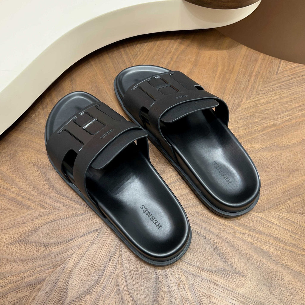 Hermès Men’s H-Embellished Slide Sandals — front