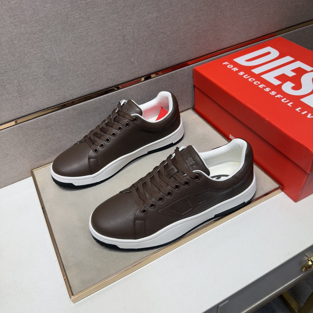 DIESEL Paneled Low-Top Sneakers — front