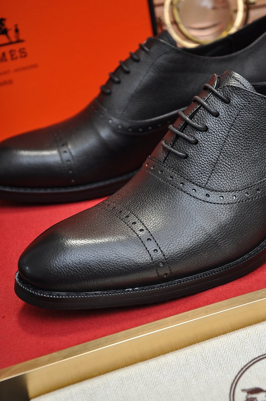 Hermès Perforated Leather Lace-Up Dress Shoes — detail