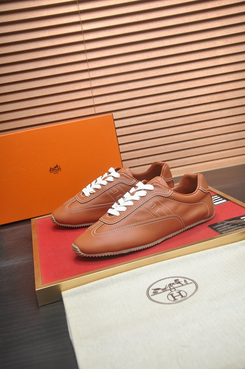 Hermès Low-Top Lace-Up Sneakers — front