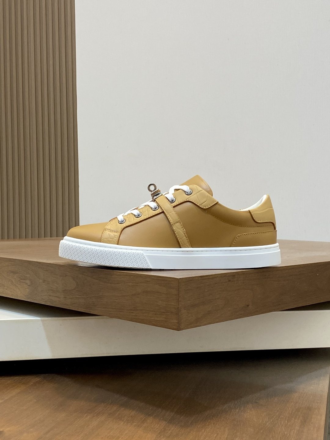 Hermès H-Detail Low-Top Sneakers — side