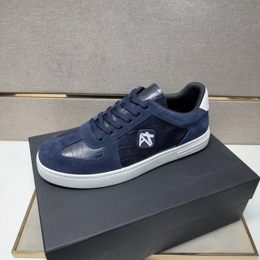 Armani Exchange Low-Top Sneakers — side