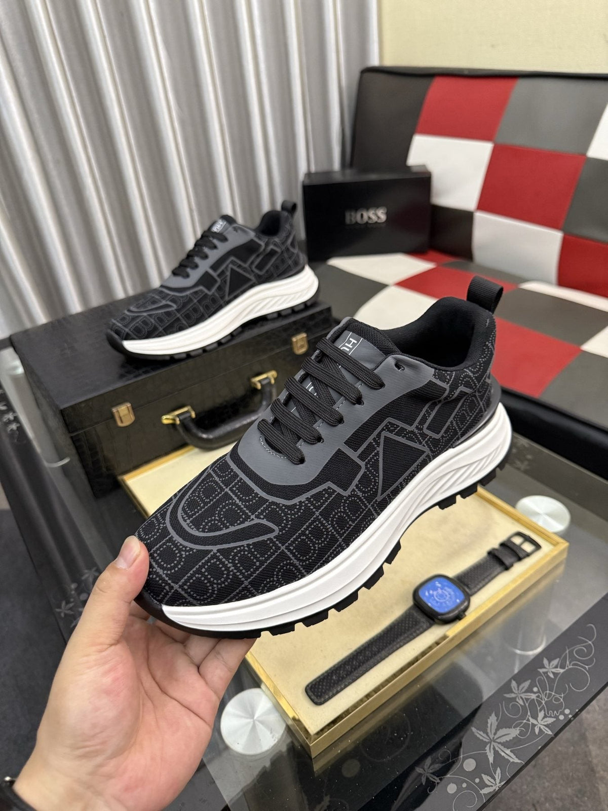 BOSS Patterned Low-Top Sneakers — front