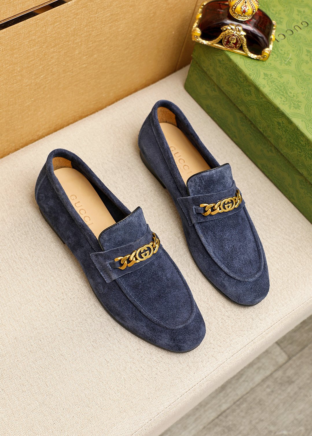 GUCCI Chain Detail Loafers — front