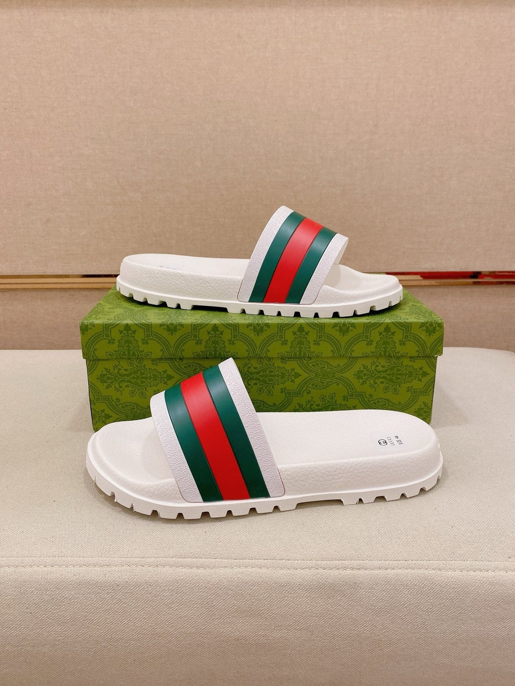 Gucci Green-Red Stripe Slide Sandals — side