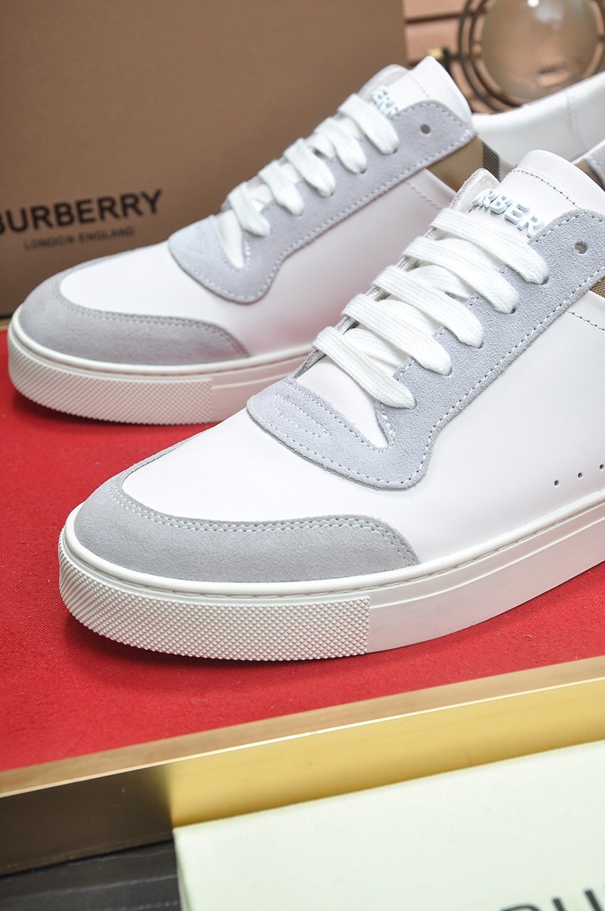 Burberry Check Panel Low-Top Sneakers — detail