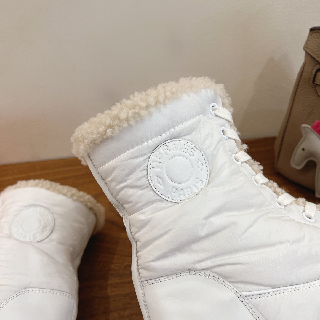 Hermès Taupe and Cream Lace-Up Mid-Calf Boots — detail